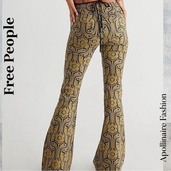 Free People Penny Pull On Jeans Floral Patterned Flare Pants Size 32 New - Picture 3 of 6